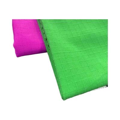 Vestuário de trabalho impermeável Tecido de fato em padrão colorido simples 235gsm Tecido de policoatão Ripstop