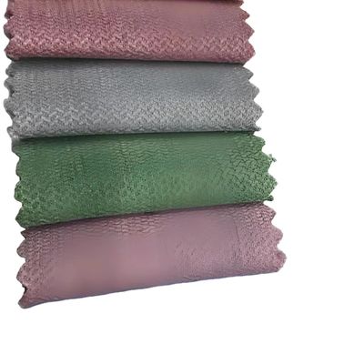 Tecido de revestimento de poliéster Taffeta 210T macio para automóveis em material macio e resistente a rasgos