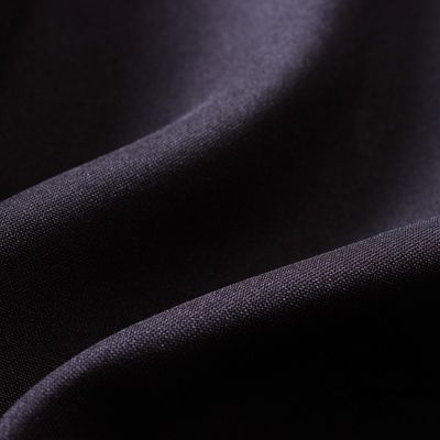 180GSM Tecido para uniformes de recepcionista/traje Travera com 32/2*32/2 números de fios
