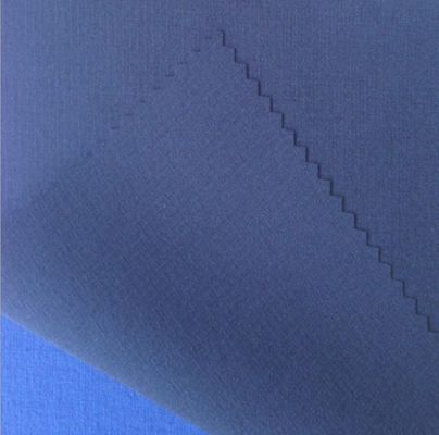 Densidade de material de poliéster espumado de 190 gm 108*58 para produção no mercado africano