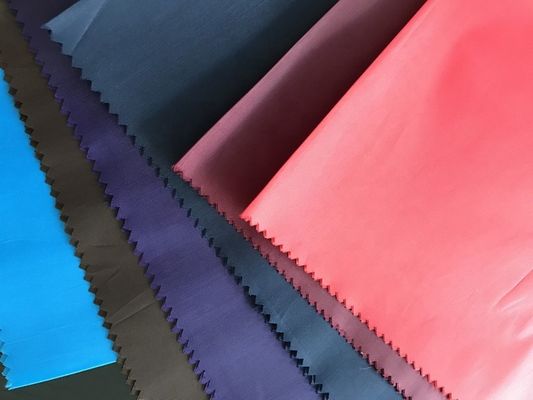 MCQ 4500meters 100% POLY 210T TAFFETA MODO E COLORADO PARA VESTIMENTO