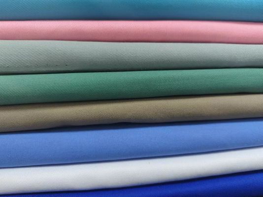 Matelas de revestimento de poliéster TWILL Style 210T Tecido de cor Taffeta para tecido personalizado