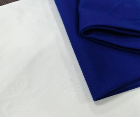 Tecido retardador de chama de Taffeta 210T 100% poliéster imprimível para revestimento de peso médio