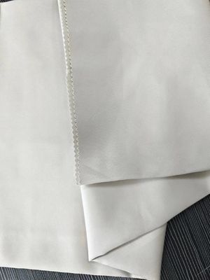Tecido retardador de chama de Taffeta 210T 100% poliéster imprimível para revestimento de peso médio