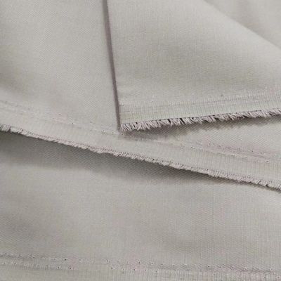 Tecido de algodão poli 21x21 190-195gsm Twill para uniformes / roupas de trabalho Anti-estático por Jinsuo