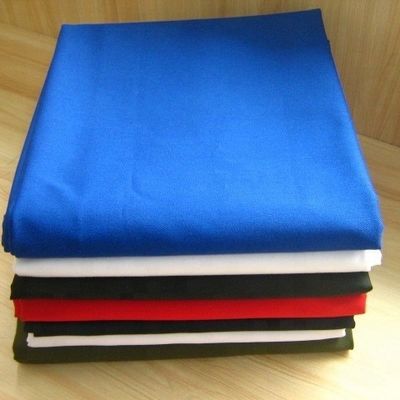 Retardante de Chama 100% de tecido de poliéster Twill Gabardine para uniformes na indústria
