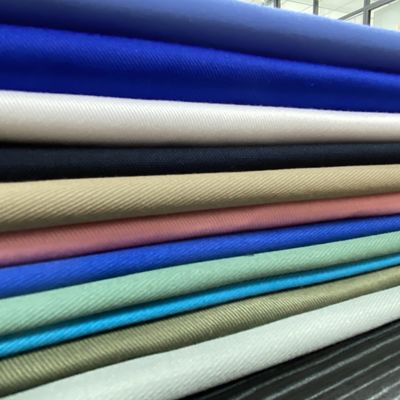 Tecido de impressão de algodão de peso médio simples tingido 80 poliéster 20 para roupas de trabalho Saco de jaqueta