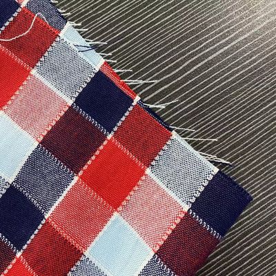 130gm 150gm 170gm 135gm Fio Tintado Tecido Plain Twill para a escola Trajes de trabalho agora
