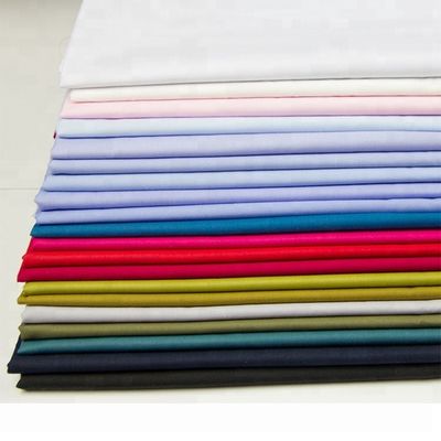 Tecido de roupas de trabalho de padrão SOLIDS para uniformes em Gabardine