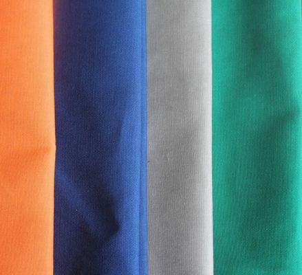 Desenhos personalizados aceitos Tecido CVC Twill para Judo Taekwondo Roupas de artes marciais