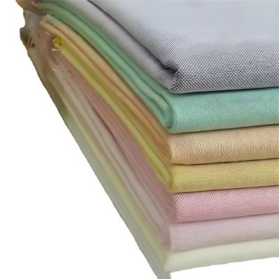 Whosale 40-60GSM 63D*63D revestimento de poliéster 210T tecido Taffeta com cor personalizada