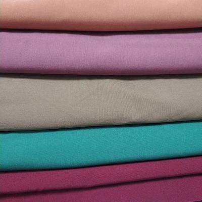 Tecido poliéster de algodão durável TC 65 35 Poplin liso para revestimento de bolso retardador de chama